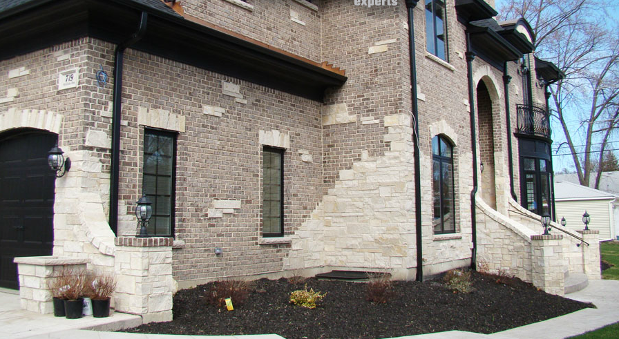 SOLID Tuckpointing Chicago & Masonry Chicago